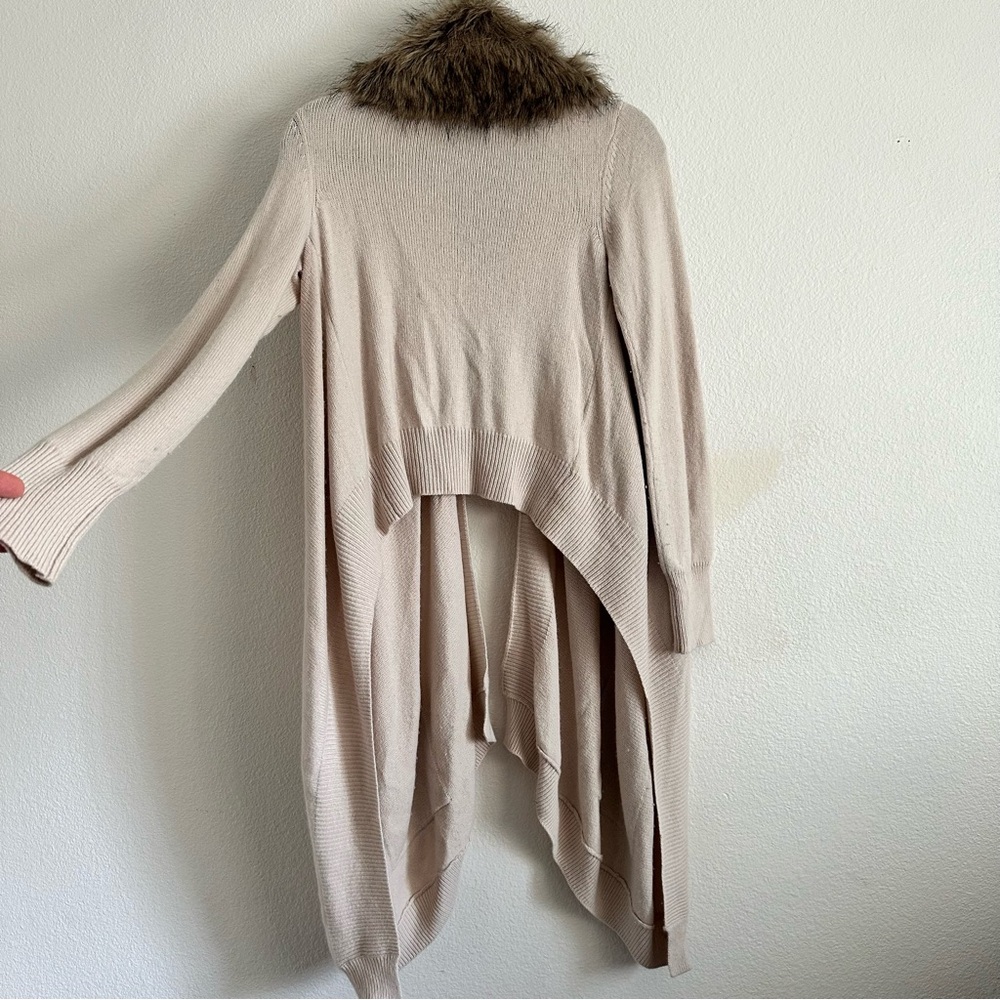 BCBGmaxazria Beige Knit Sweater with Pockets - Picture 12 of 16